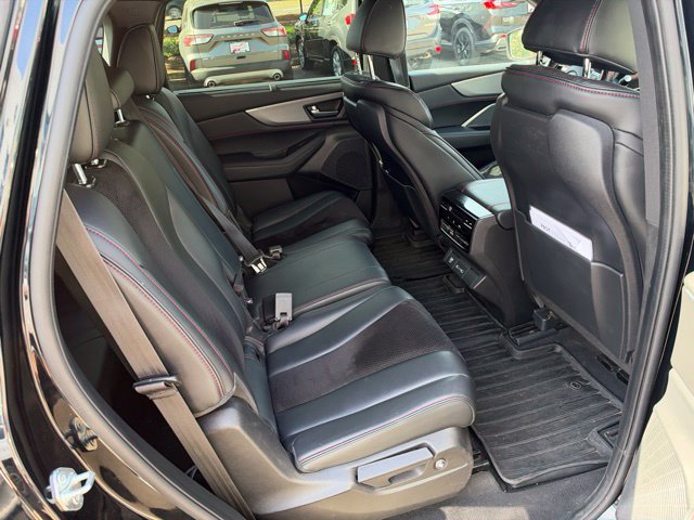 Used 2023 Acura MDX A-Spec AWD/4WD image 10