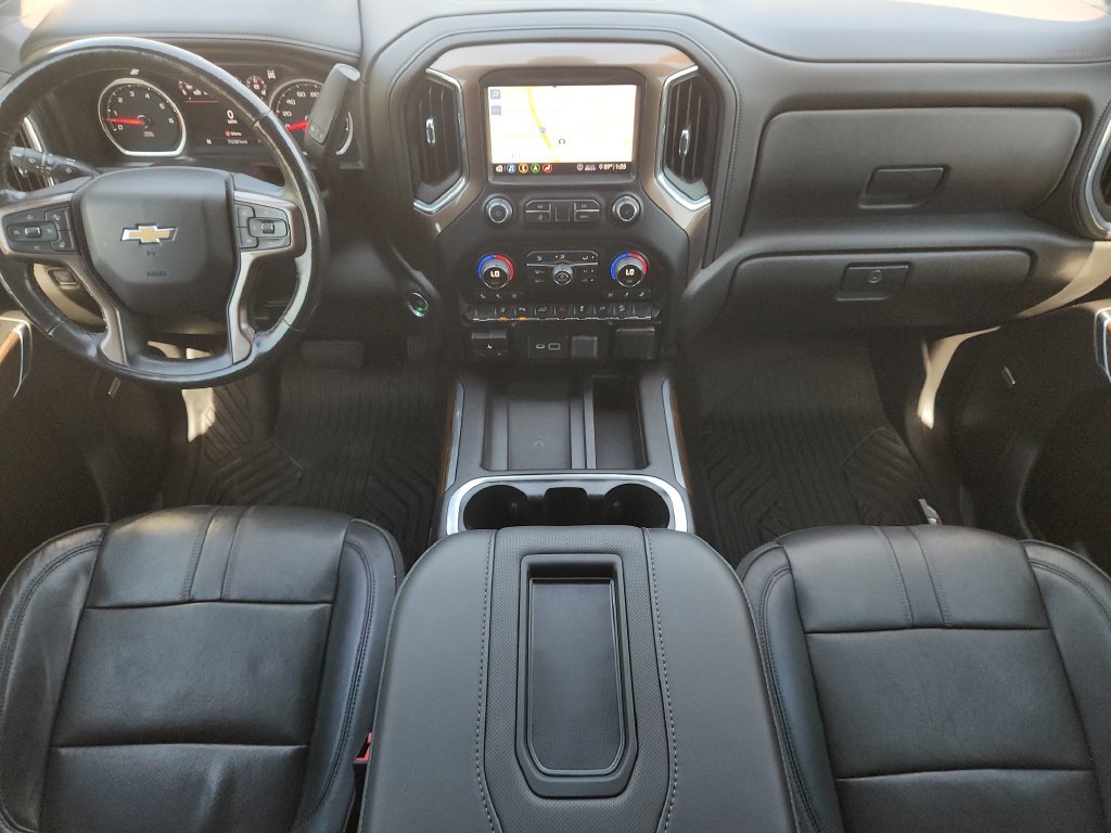 Used 2020 Chevrolet Silverado 2500 High Country w/ Technology Package AWD/4WD image 28