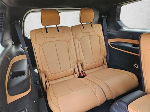New 2026 Jeep Grand Cherokee L Summit AWD/4WD image 16