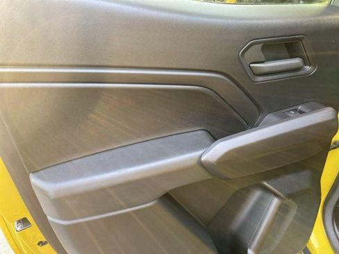 Used 2023 Chevrolet Colorado Trail Boss w/ Technology Package image 29