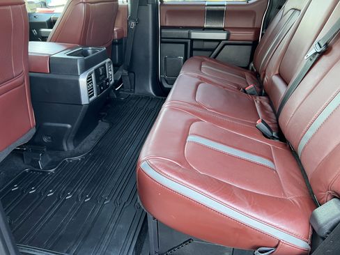 Used 2019 Ford F350 Platinum w/ Platinum Ultimate Package image 18