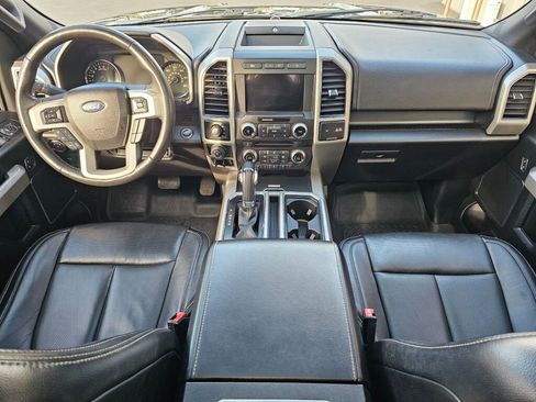 Used 2018 Ford F150 Lariat w/ Equipment Group 502A Luxury image 18