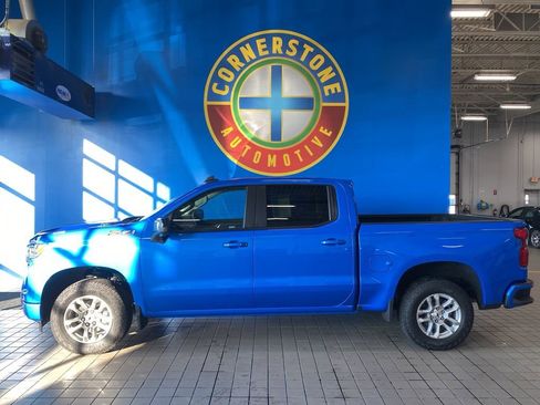 Certified 2025 Chevrolet Silverado 1500 RST image 17