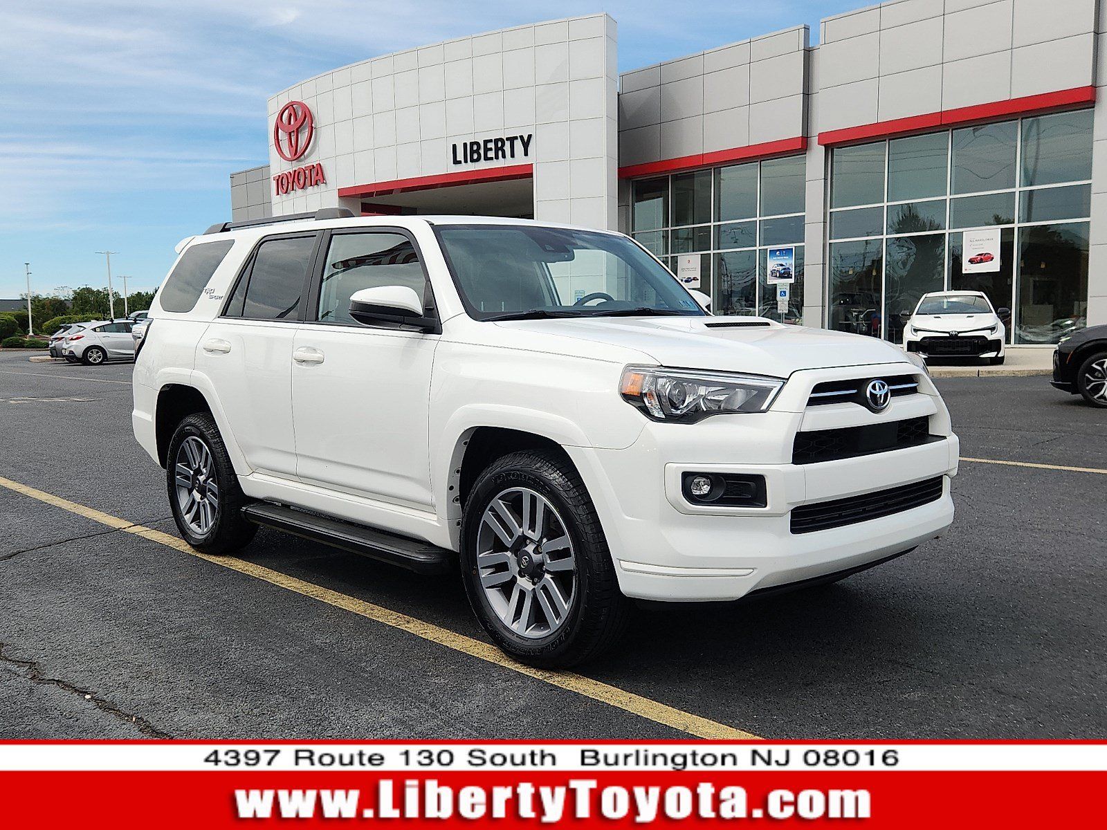 Used 2023 Toyota 4Runner TRD Sport AWD/4WD image 1