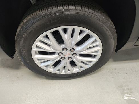 New 2026 GMC Acadia Elevation w/ Elevation Premium Package image 3