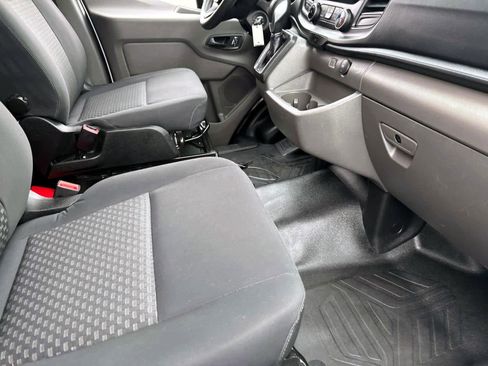 Used 2024 Ford Transit 250 Low Roof AWD w/ Exterior Upgrade Package image 15