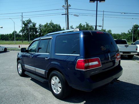 Used 2007 Lincoln Navigator 2WD image 7