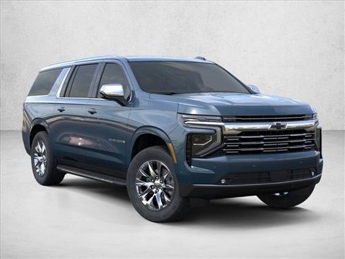 New 2026 Chevrolet Suburban Premier RWD image 7