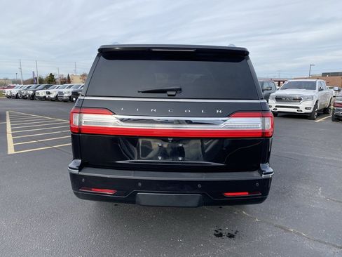 Used 2019 Lincoln Navigator L Reserve image 6