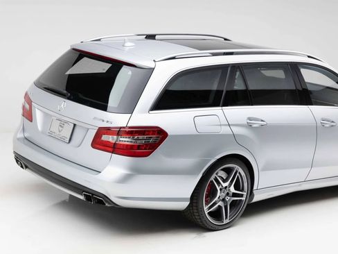 Used 2012 Mercedes-Benz E 63 AMG Wagon image 11
