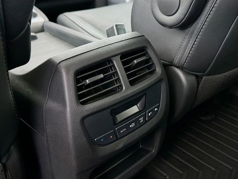 Used 2018 Honda Pilot EX-L image 26