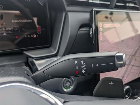 New 2026 GMC Terrain Elevation w/ Technology Package II FWD image 25