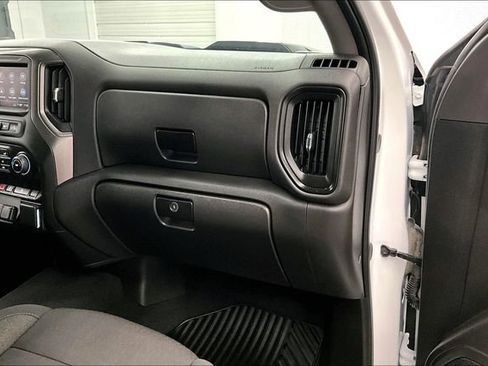 Used 2025 Chevrolet Silverado 1500 Custom Trail Boss AWD/4WD image 19