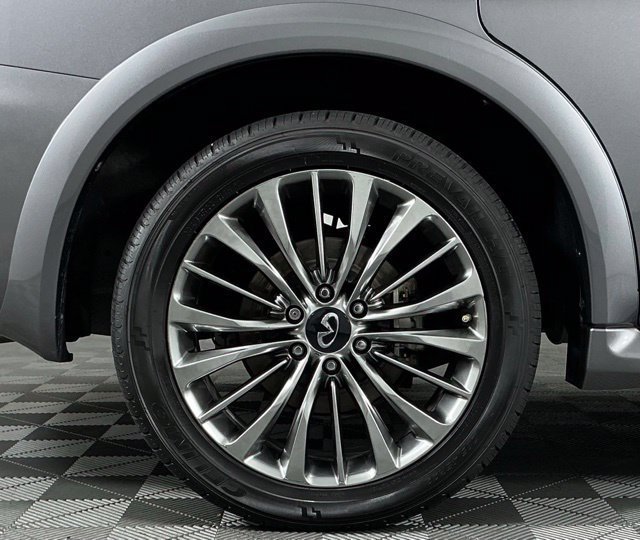 Used 2019 INFINITI QX80 Luxe w/ 22" Wheel Package RWD image 9