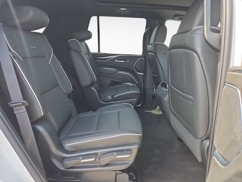 Certified 2023 Cadillac Escalade Sport w/ LPO, ONYX Package AWD/4WD image 37