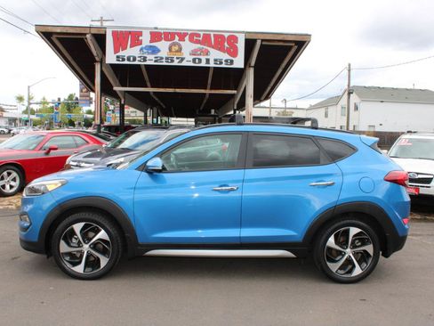 Used 2017 Hyundai Tucson Limited w/ Limited Ultimate Package 03 AWD/4WD image 3