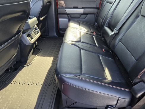 Used 2024 Ford F250 Lariat w/ Lariat Ultimate Package image 29