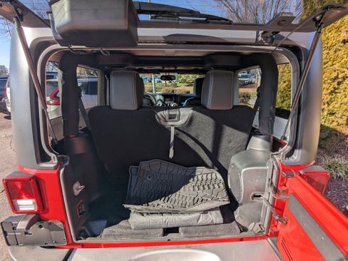 Used 2014 Jeep Wrangler Sahara w/ Connectivity Group image 21