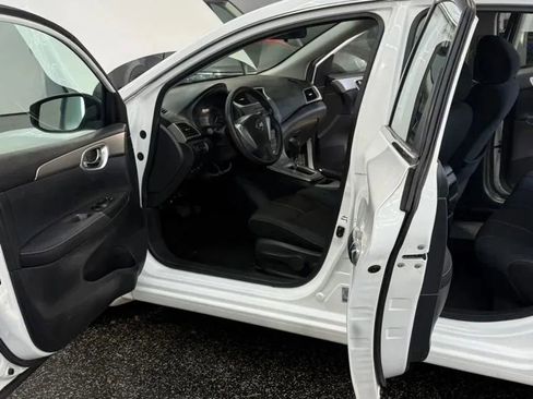 Used 2014 Nissan Sentra S FWD image 15