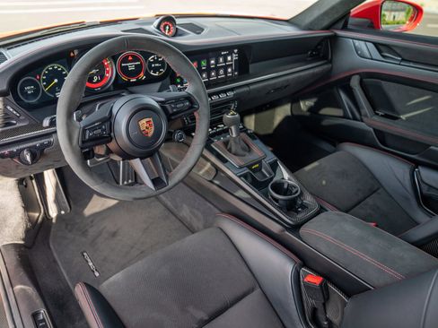 Certified 2022 Porsche 911 GT3 RWD image 4