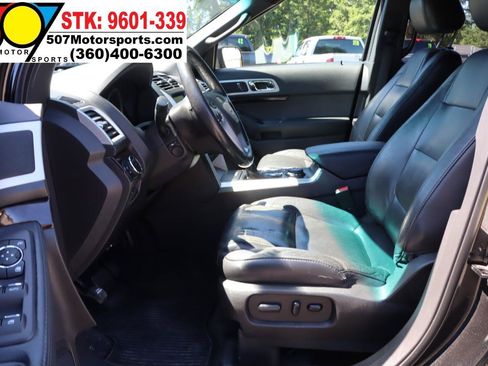 Used 2014 Ford Explorer Limited w/ Equipment Group 302A AWD/4WD image 13