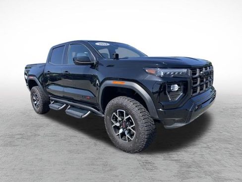 Used 2024 GMC Canyon AT4X AWD/4WD image 3