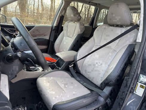 Used 2024 Subaru Forester Limited w/ Pop Package 2 image 17