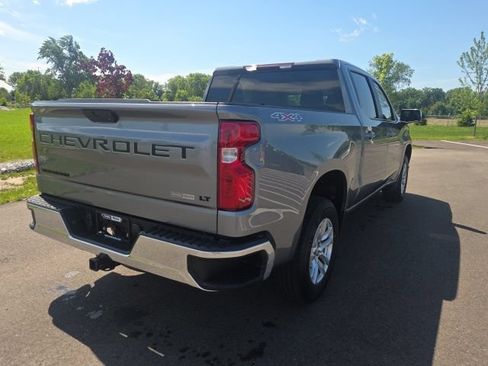 Used 2021 Chevrolet Silverado 1500 LT w/ LPO, Dark Essentials Package AWD/4WD image 8