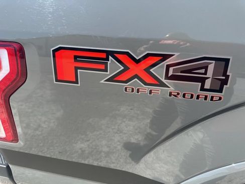 Used 2018 Ford F150 XLT w/ Equipment Group 302A Luxury AWD/4WD image 29