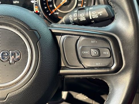 Used 2022 Jeep Wrangler Sport S image 21