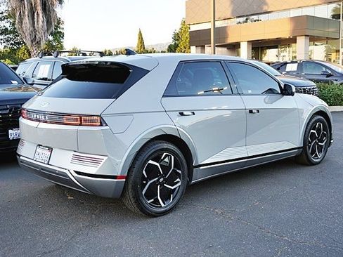 Used 2024 Hyundai Ioniq 5 Limited RWD image 4