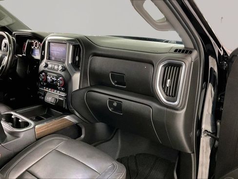 Used 2019 Chevrolet Silverado 1500 LT Trail Boss AWD/4WD image 22