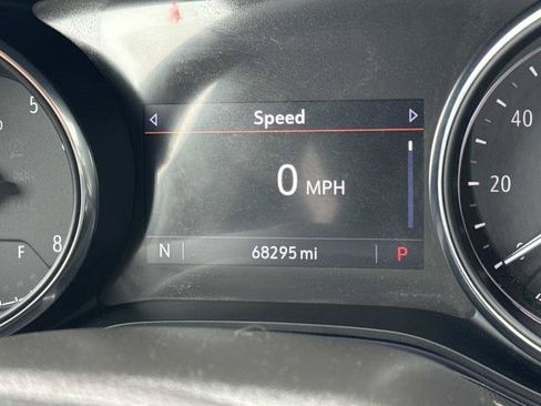 Used 2023 Buick Encore GX Preferred w/ Cold Weather Comfort Package FWD image 15