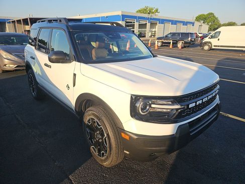 Used 2026 Ford Bronco Sport Outer Banks AWD/4WD image 4