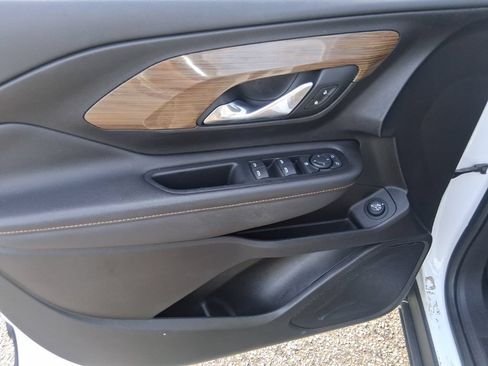 Used 2019 GMC Terrain SLE w/ Driver Convenience Package FWD image 10