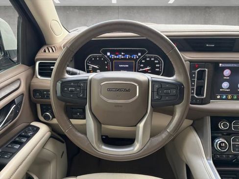 Used 2021 GMC Yukon XL Denali w/ Denali Ultimate Package AWD/4WD image 21