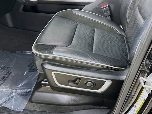 Used 2023 RAM 1500 Laramie image 19