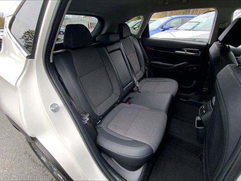 Used 2024 Kia Seltos S AWD/4WD image 29