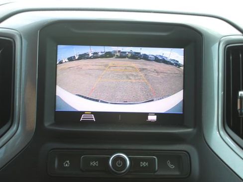 Used 2020 Chevrolet Silverado 1500 Custom w/ Trailering Package RWD image 26