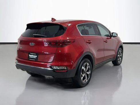 Used 2022 Kia Sportage LX AWD/4WD image 9