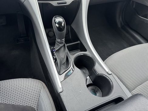 Used 2013 Hyundai Sonata GLS image 14