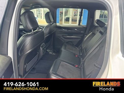 Used 2023 Jeep Grand Cherokee Altitude AWD/4WD image 25