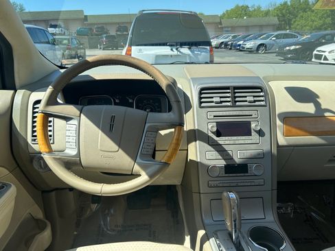 Used 2007 Lincoln MKX AWD image 14