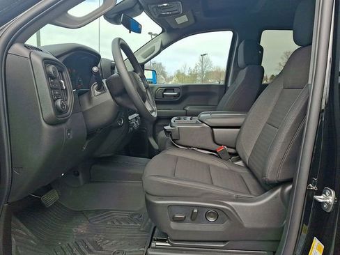 Certified 2026 Chevrolet Silverado 1500 Custom Trail Boss w/ LPO, Dark Essentials Package image 13