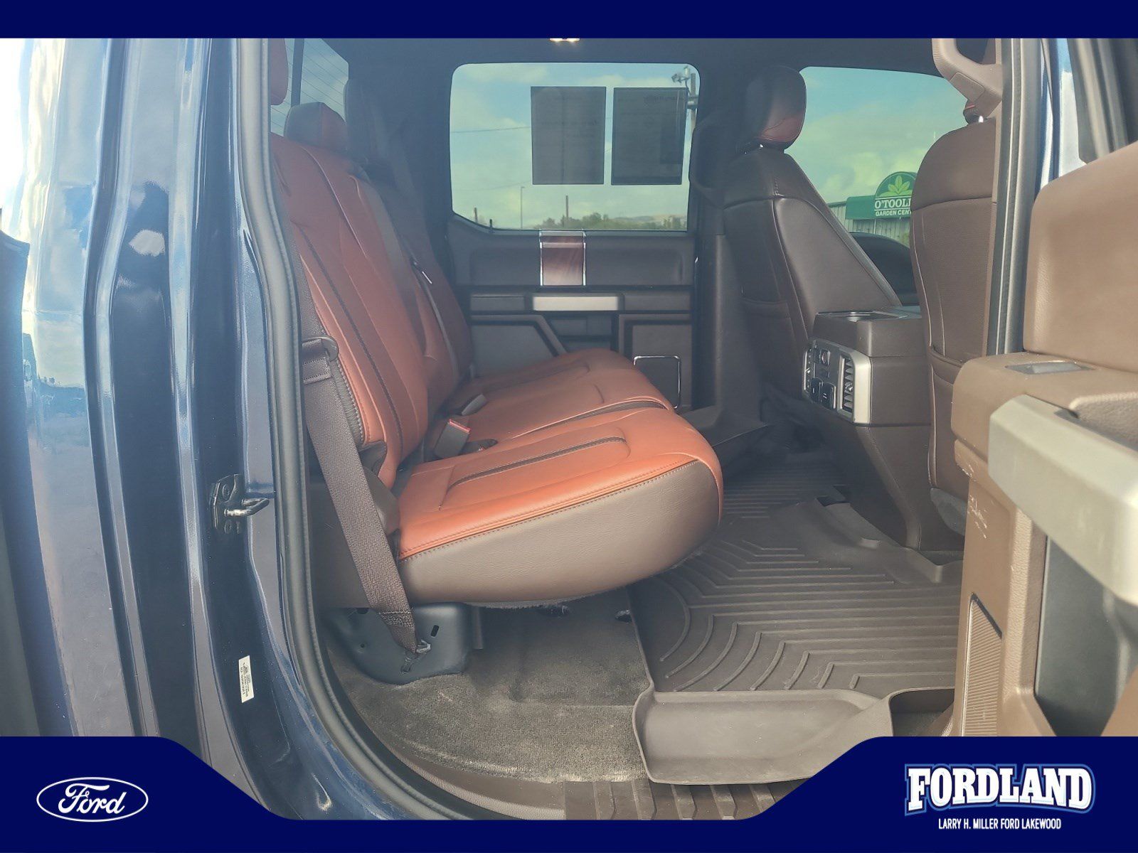 Used 2018 Ford F350 King Ranch w/ King Ranch Ultimate Package AWD/4WD image 18
