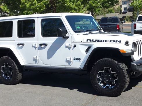 Used 2023 Jeep Wrangler Unlimited Rubicon 4xe w/ Cold Weather Group AWD/4WD image 2
