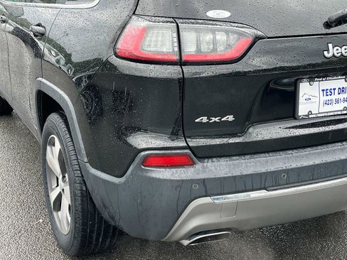 Used 2020 Jeep Cherokee Limited image 5