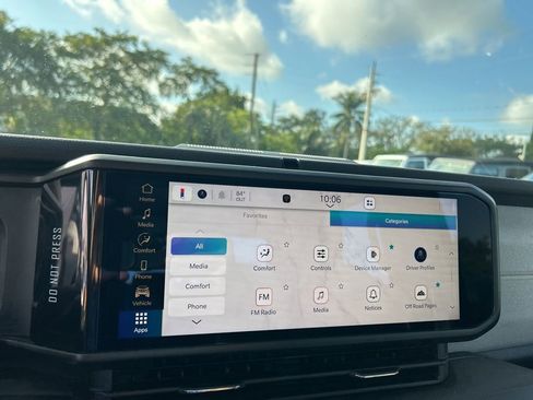 New 2026 Jeep Gladiator Sport image 36