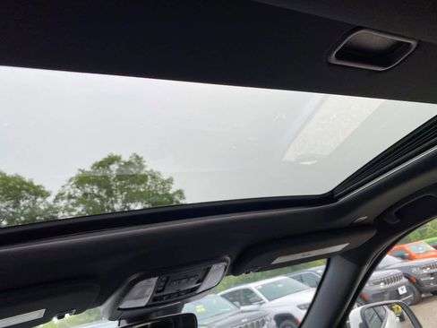 Certified 2022 Dodge Durango GT image 10