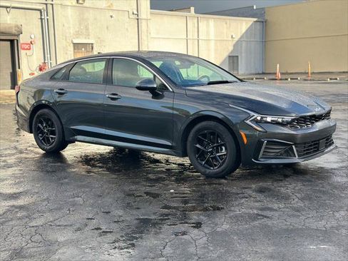 Used 2026 Kia K5 LXS FWD image 11